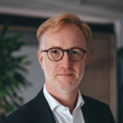 Yves-José De Miguel