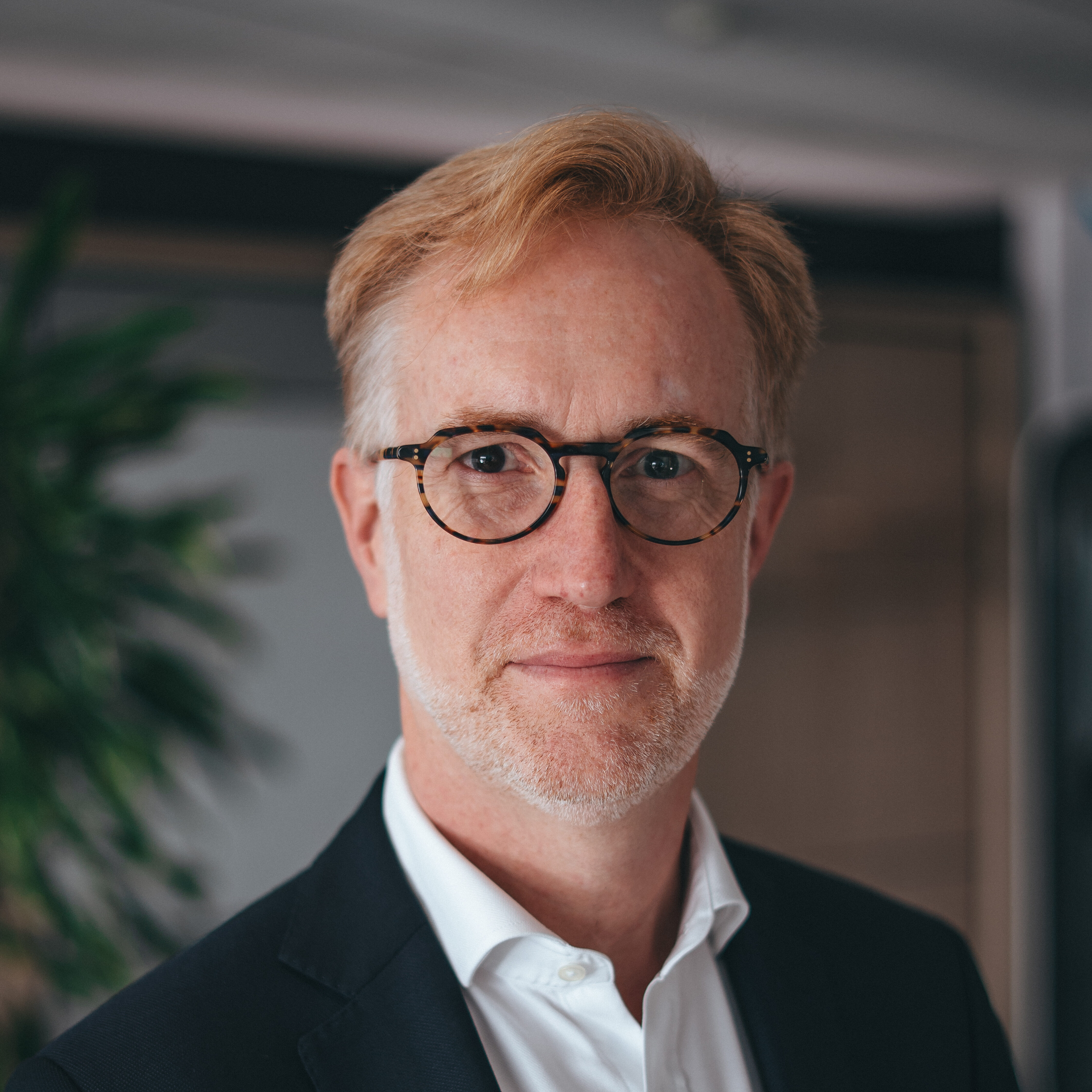 Yves-José De Miguel